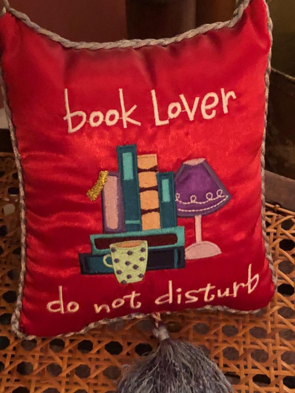Bed & Breakfast Book Lovers