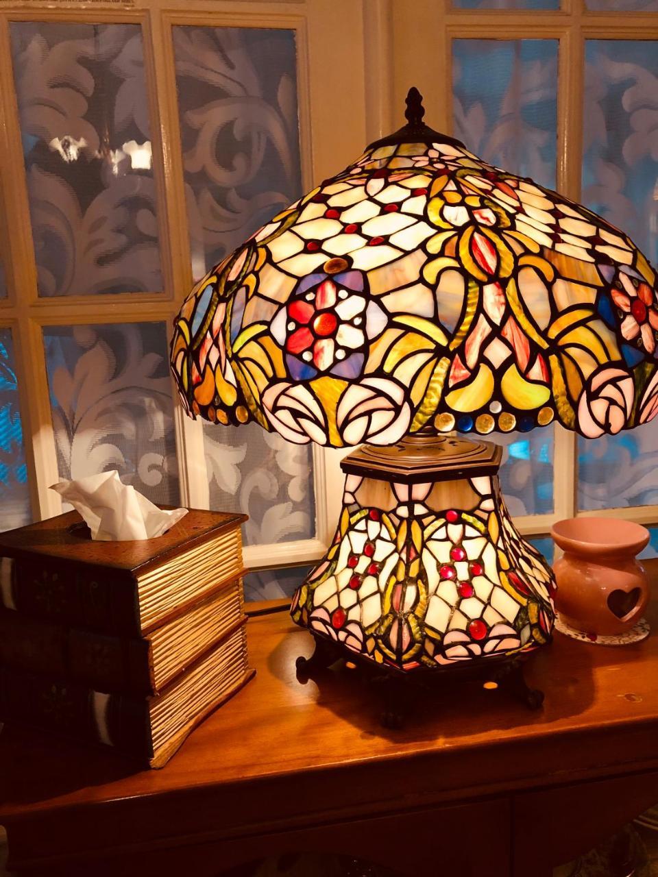 Bed & Breakfast Book Lovers 3*